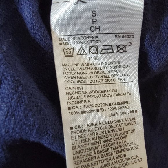 Old Navy Maternity Blouse Size Small - Like New - Very stretchy - Navy white - Picture 4 of 5